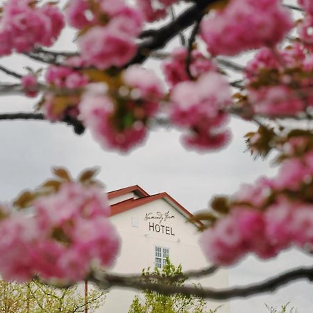 ノルマンディー ファーム ホテル&カンファレンス センター Blue Bell エクステリア 写真